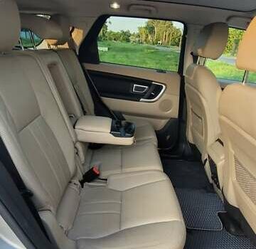 Бежевый Ленд Ровер Discovery Sport, объемом двигателя 2 л и пробегом 117 тыс. км за 19500 $, фото 44 на Automoto.ua