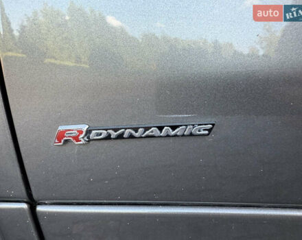 Бежевый Ленд Ровер Discovery Sport, объемом двигателя 2 л и пробегом 95 тыс. км за 31111 $, фото 47 на Automoto.ua