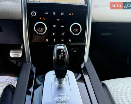 Бежевый Ленд Ровер Discovery Sport, объемом двигателя 2 л и пробегом 95 тыс. км за 31111 $, фото 25 на Automoto.ua