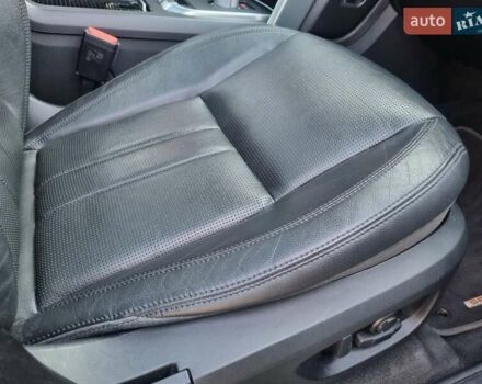 Чорний Ленд Ровер Discovery Sport, об'ємом двигуна 2 л та пробігом 130 тис. км за 17999 $, фото 42 на Automoto.ua
