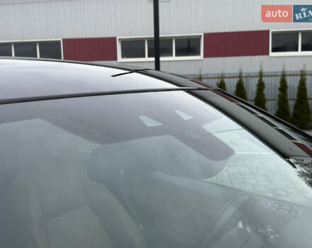 Черный Ленд Ровер Discovery Sport, объемом двигателя 2 л и пробегом 130 тыс. км за 18500 $, фото 24 на Automoto.ua