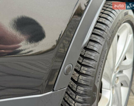 Черный Ленд Ровер Discovery Sport, объемом двигателя 2 л и пробегом 130 тыс. км за 18700 $, фото 16 на Automoto.ua