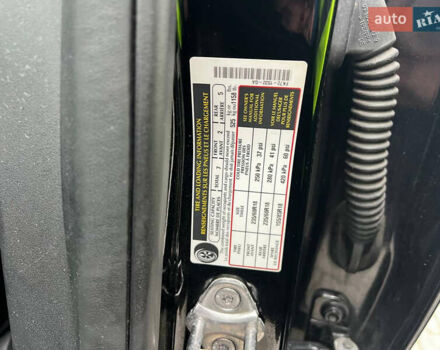 Черный Ленд Ровер Discovery Sport, объемом двигателя 2 л и пробегом 162 тыс. км за 9700 $, фото 9 на Automoto.ua