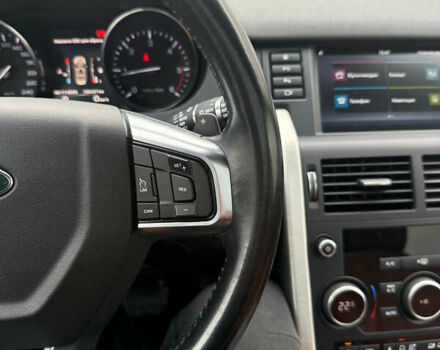 Черный Ленд Ровер Discovery Sport, объемом двигателя 2 л и пробегом 130 тыс. км за 18700 $, фото 39 на Automoto.ua