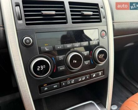 Черный Ленд Ровер Discovery Sport, объемом двигателя 2 л и пробегом 213 тыс. км за 16490 $, фото 20 на Automoto.ua