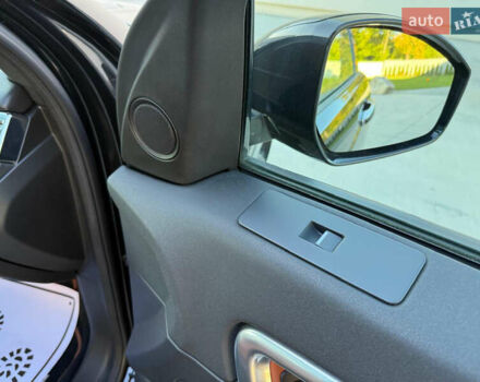 Черный Ленд Ровер Discovery Sport, объемом двигателя 2 л и пробегом 128 тыс. км за 19500 $, фото 50 на Automoto.ua