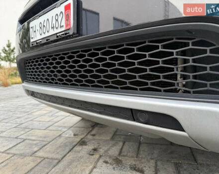 Черный Ленд Ровер Discovery Sport, объемом двигателя 2 л и пробегом 130 тыс. км за 18700 $, фото 75 на Automoto.ua