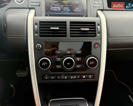 Черный Ленд Ровер Discovery Sport, объемом двигателя 2 л и пробегом 130 тыс. км за 18700 $, фото 73 на Automoto.ua