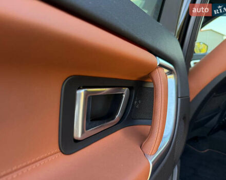 Черный Ленд Ровер Discovery Sport, объемом двигателя 2 л и пробегом 128 тыс. км за 19500 $, фото 62 на Automoto.ua