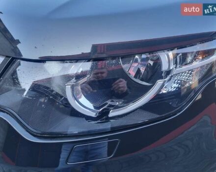 Чорний Ленд Ровер Discovery Sport, об'ємом двигуна 2 л та пробігом 130 тис. км за 17999 $, фото 5 на Automoto.ua