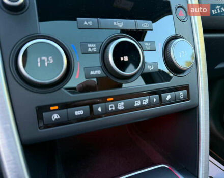Черный Ленд Ровер Discovery Sport, объемом двигателя 2 л и пробегом 128 тыс. км за 19500 $, фото 37 на Automoto.ua