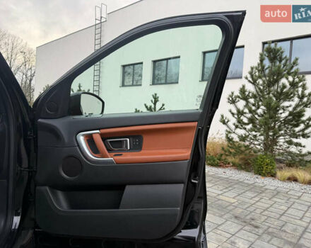 Черный Ленд Ровер Discovery Sport, объемом двигателя 2 л и пробегом 130 тыс. км за 18700 $, фото 44 на Automoto.ua
