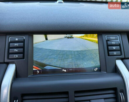 Черный Ленд Ровер Discovery Sport, объемом двигателя 2 л и пробегом 128 тыс. км за 19500 $, фото 35 на Automoto.ua