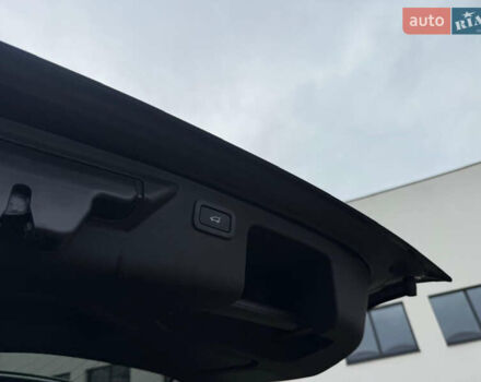 Черный Ленд Ровер Discovery Sport, объемом двигателя 2 л и пробегом 130 тыс. км за 18700 $, фото 54 на Automoto.ua