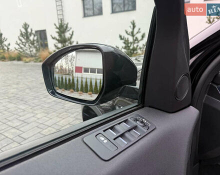 Черный Ленд Ровер Discovery Sport, объемом двигателя 2 л и пробегом 130 тыс. км за 18700 $, фото 29 на Automoto.ua