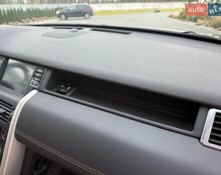 Черный Ленд Ровер Discovery Sport, объемом двигателя 2 л и пробегом 130 тыс. км за 18700 $, фото 32 на Automoto.ua