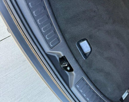 Черный Ленд Ровер Discovery Sport, объемом двигателя 2 л и пробегом 128 тыс. км за 19500 $, фото 70 на Automoto.ua