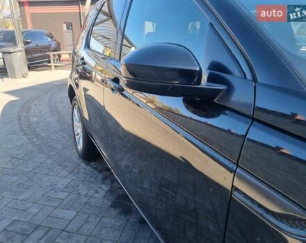 Чорний Ленд Ровер Discovery Sport, об'ємом двигуна 2 л та пробігом 130 тис. км за 17999 $, фото 31 на Automoto.ua