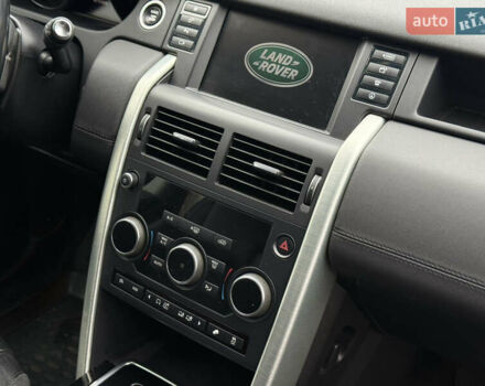 Черный Ленд Ровер Discovery Sport, объемом двигателя 2 л и пробегом 129 тыс. км за 17600 $, фото 7 на Automoto.ua