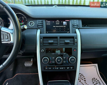 Черный Ленд Ровер Discovery Sport, объемом двигателя 2 л и пробегом 128 тыс. км за 19500 $, фото 28 на Automoto.ua