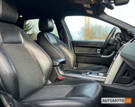 Черный Ленд Ровер Discovery Sport, объемом двигателя 2 л и пробегом 120 тыс. км за 17999 $, фото 8 на Automoto.ua