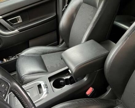 Черный Ленд Ровер Discovery Sport, объемом двигателя 2 л и пробегом 165 тыс. км за 22000 $, фото 2 на Automoto.ua