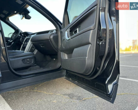 Черный Ленд Ровер Discovery Sport, объемом двигателя 2 л и пробегом 129 тыс. км за 16900 $, фото 33 на Automoto.ua
