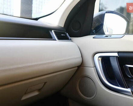 Чорний Ленд Ровер Discovery Sport, об'ємом двигуна 2 л та пробігом 133 тис. км за 18500 $, фото 27 на Automoto.ua