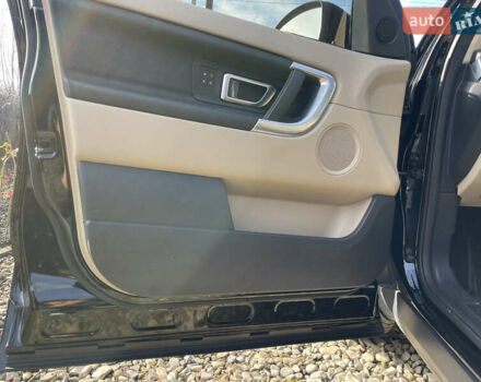 Черный Ленд Ровер Discovery Sport, объемом двигателя 2 л и пробегом 110 тыс. км за 17400 $, фото 14 на Automoto.ua