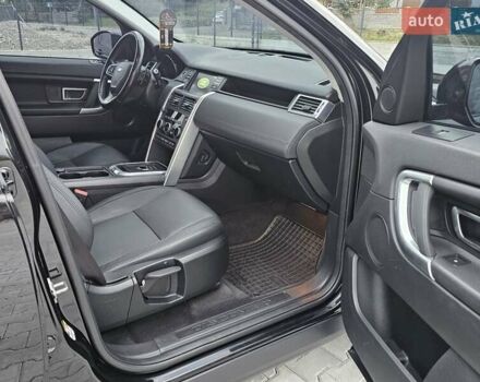 Черный Ленд Ровер Discovery Sport, объемом двигателя 2 л и пробегом 214 тыс. км за 18999 $, фото 48 на Automoto.ua