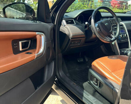 Черный Ленд Ровер Discovery Sport, объемом двигателя 2 л и пробегом 145 тыс. км за 22000 $, фото 5 на Automoto.ua