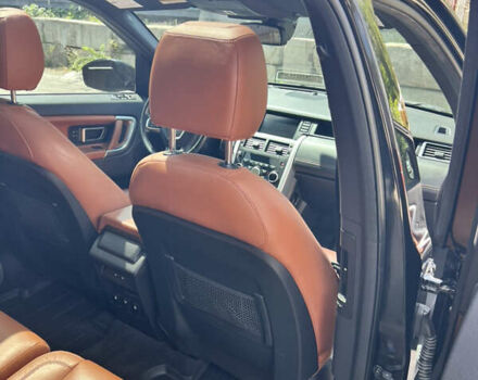 Черный Ленд Ровер Discovery Sport, объемом двигателя 2 л и пробегом 145 тыс. км за 22000 $, фото 2 на Automoto.ua