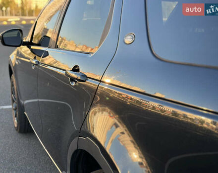 Черный Ленд Ровер Discovery Sport, объемом двигателя 2 л и пробегом 129 тыс. км за 16900 $, фото 18 на Automoto.ua