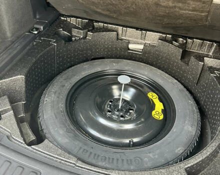 Черный Ленд Ровер Discovery Sport, объемом двигателя 2 л и пробегом 145 тыс. км за 22000 $, фото 9 на Automoto.ua