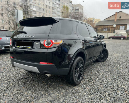 Чорний Ленд Ровер Discovery Sport, об'ємом двигуна 2 л та пробігом 211 тис. км за 21800 $, фото 5 на Automoto.ua