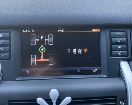 Чорний Ленд Ровер Discovery Sport, об'ємом двигуна 2 л та пробігом 71 тис. км за 21900 $, фото 13 на Automoto.ua