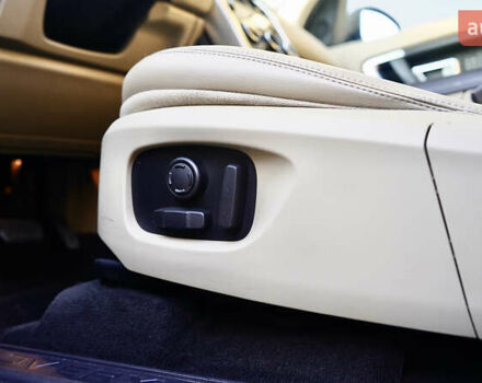 Чорний Ленд Ровер Discovery Sport, об'ємом двигуна 2 л та пробігом 133 тис. км за 18500 $, фото 28 на Automoto.ua