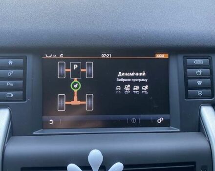 Чорний Ленд Ровер Discovery Sport, об'ємом двигуна 2 л та пробігом 71 тис. км за 21900 $, фото 4 на Automoto.ua