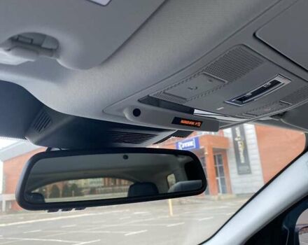 Чорний Ленд Ровер Discovery Sport, об'ємом двигуна 2 л та пробігом 71 тис. км за 21900 $, фото 29 на Automoto.ua