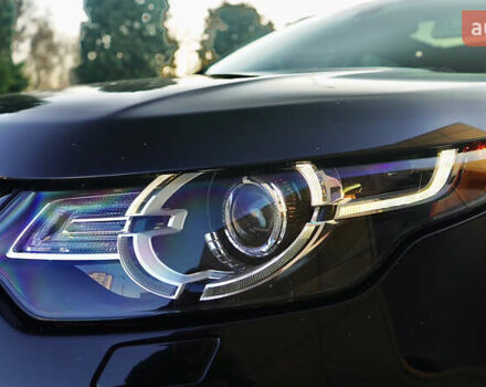 Чорний Ленд Ровер Discovery Sport, об'ємом двигуна 2 л та пробігом 133 тис. км за 18500 $, фото 5 на Automoto.ua