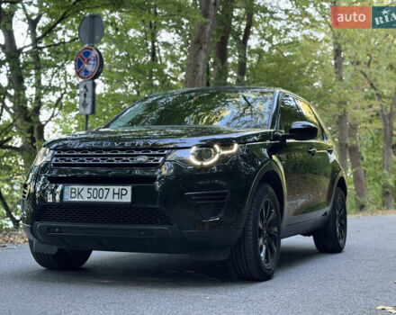 Ленд Ровер Discovery Sport 2016 в Тернополе на Automoto.ua Черный Ленд Ровер Discovery Sport, объемом двигателя 2 л и пробегом 258 тыс. км за 17499 $, фото 4 на Automoto.ua