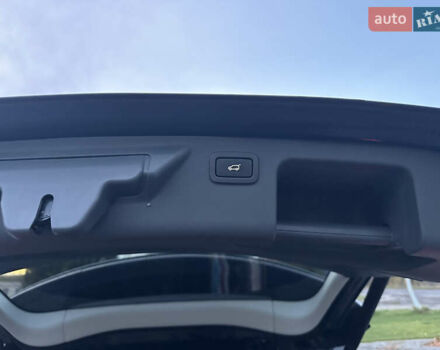 Черный Ленд Ровер Discovery Sport, объемом двигателя 2 л и пробегом 141 тыс. км за 15800 $, фото 38 на Automoto.ua