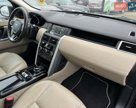 Черный Ленд Ровер Discovery Sport, объемом двигателя 2 л и пробегом 229 тыс. км за 16500 $, фото 30 на Automoto.ua