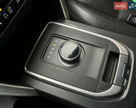 Черный Ленд Ровер Discovery Sport, объемом двигателя 2 л и пробегом 184 тыс. км за 11500 $, фото 12 на Automoto.ua