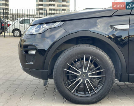 Черный Ленд Ровер Discovery Sport, объемом двигателя 2 л и пробегом 107 тыс. км за 22500 $, фото 12 на Automoto.ua