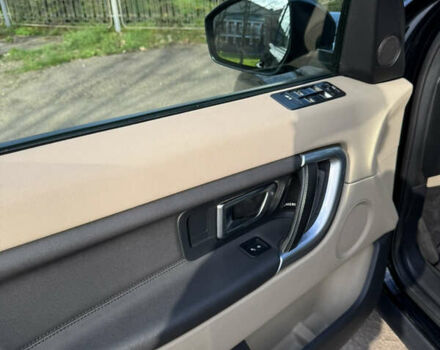 Чорний Ленд Ровер Discovery Sport, об'ємом двигуна 2 л та пробігом 178 тис. км за 19200 $, фото 29 на Automoto.ua