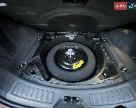 Черный Ленд Ровер Discovery Sport, объемом двигателя 2 л и пробегом 141 тыс. км за 15800 $, фото 37 на Automoto.ua