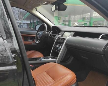 Чорний Ленд Ровер Discovery Sport, об'ємом двигуна 2 л та пробігом 153 тис. км за 18520 $, фото 12 на Automoto.ua