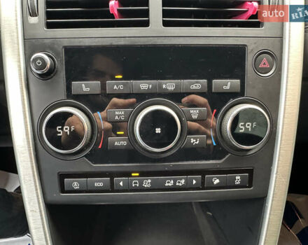 Черный Ленд Ровер Discovery Sport, объемом двигателя 2 л и пробегом 184 тыс. км за 11500 $, фото 11 на Automoto.ua