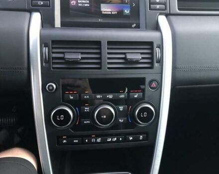 Черный Ленд Ровер Discovery Sport, объемом двигателя 2 л и пробегом 110 тыс. км за 17999 $, фото 19 на Automoto.ua